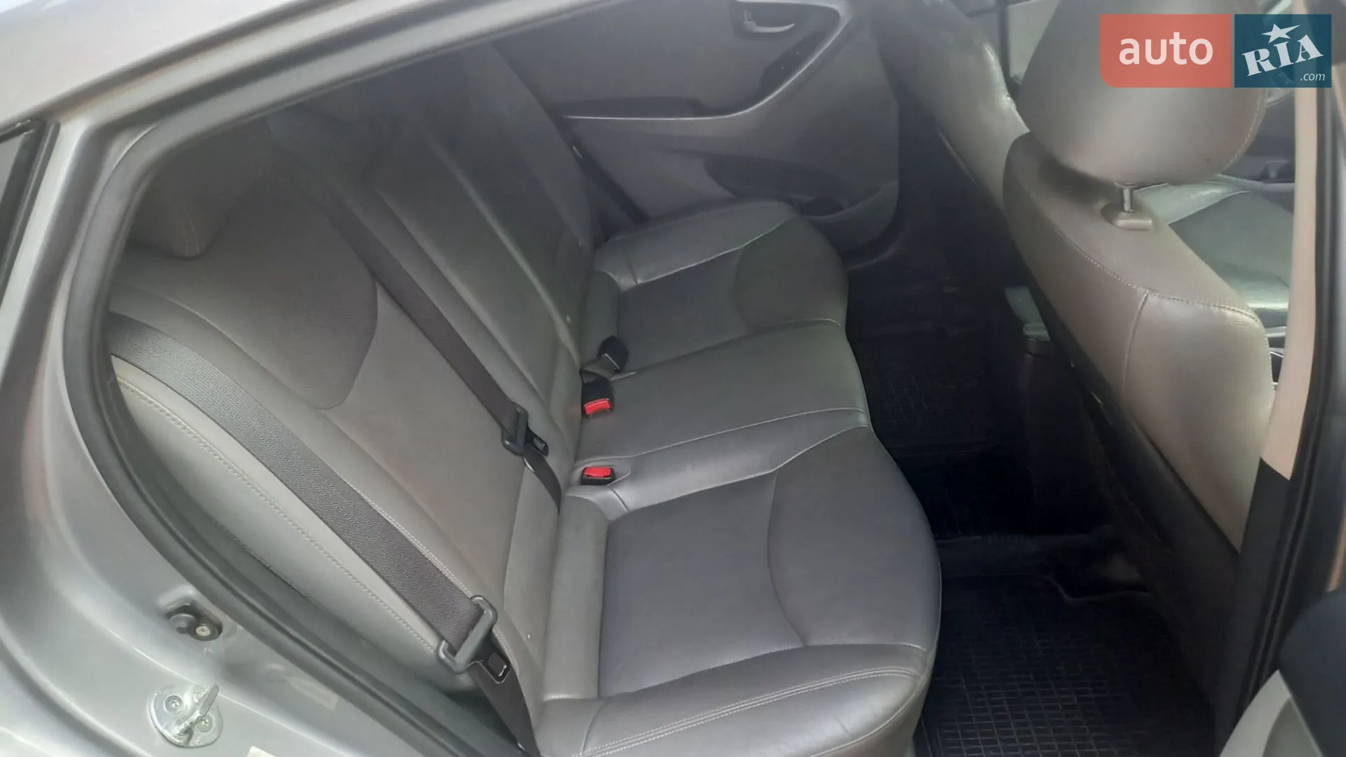 2012 Hyundai Elantra - мініатюра 7