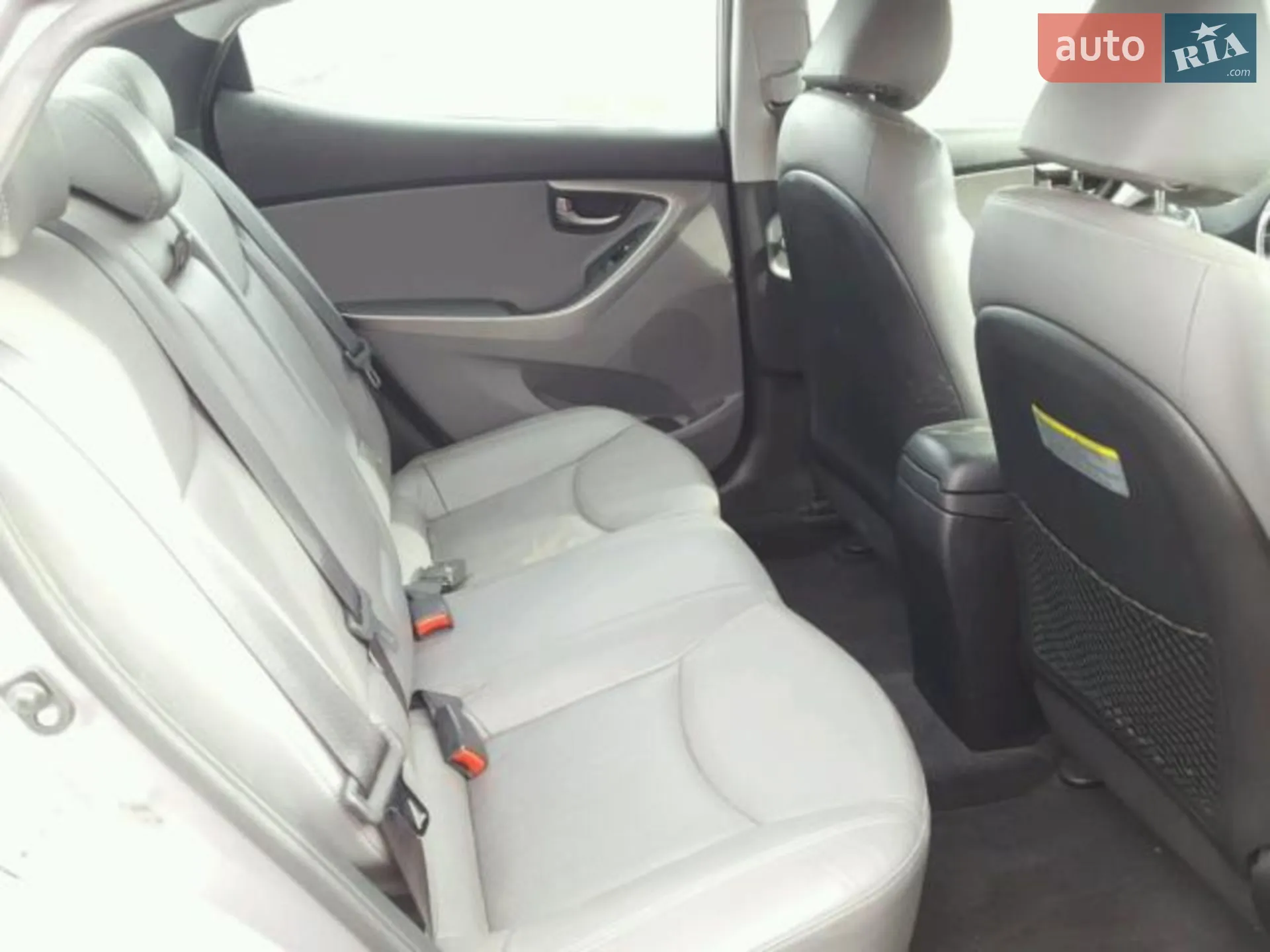 2012 Hyundai Elantra - мініатюра 8