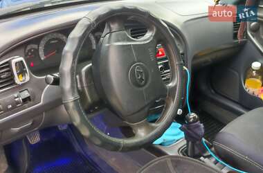 Хэтчбек Hyundai Elantra 2001 в Борисполе
