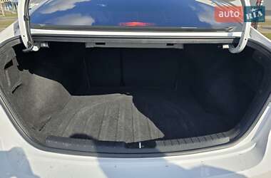 Седан Hyundai Elantra 2016 в Макарове