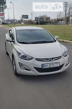 Седан Hyundai Elantra 2014 в Одесі