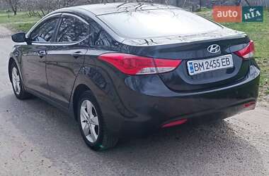 Седан Hyundai Elantra 2012 в Ахтырке