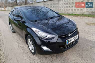 Седан Hyundai Elantra 2012 в Ахтырке