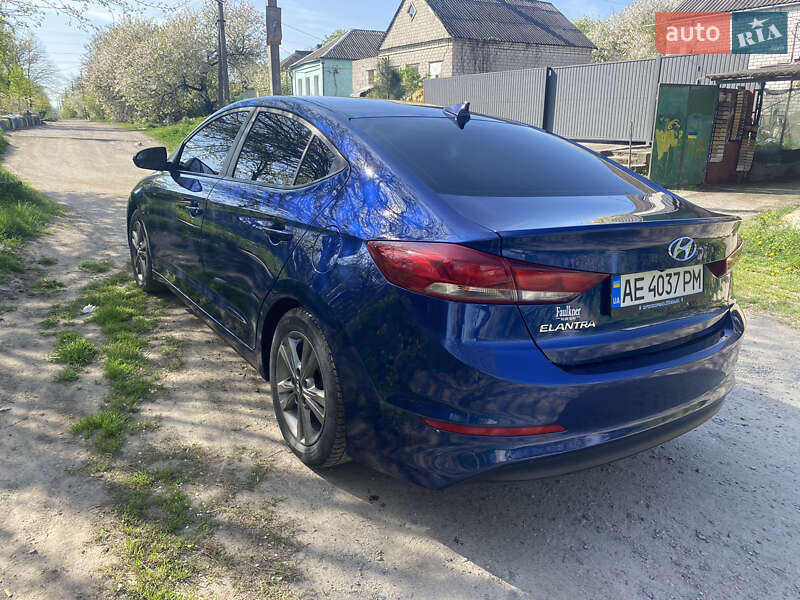 Седан Hyundai Elantra 2016 в Дніпрі фото 4 Седан Hyundai Elantra 2016 в Дніпрі