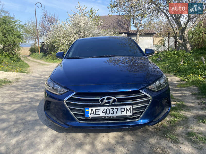 Седан Hyundai Elantra 2016 в Дніпрі фото 34 Седан Hyundai Elantra 2016 в Дніпрі