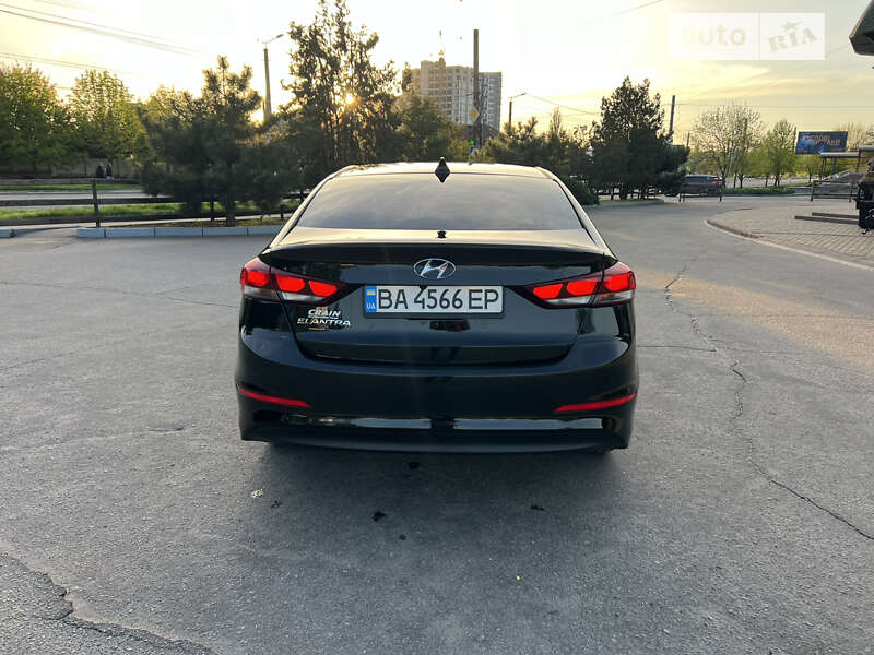 Седан Hyundai Elantra 2016 в Кропивницькому
