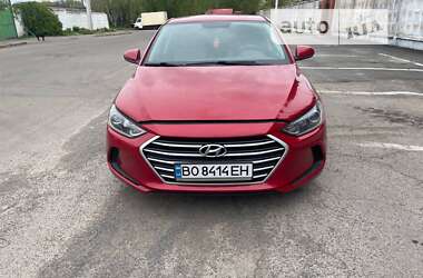 Седан Hyundai Elantra 2018 в Ровно