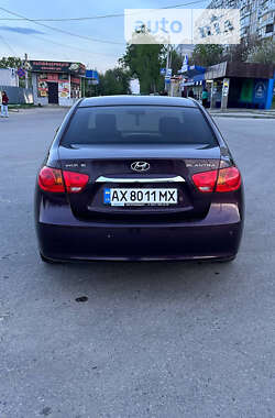 Седан Hyundai Elantra 2010 в Харькове