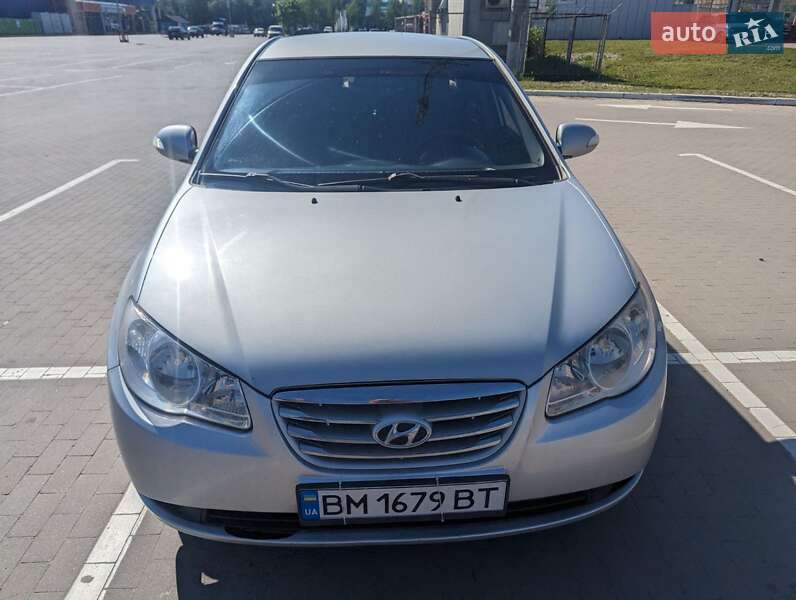 Седан Hyundai Elantra 2010 в Днепре