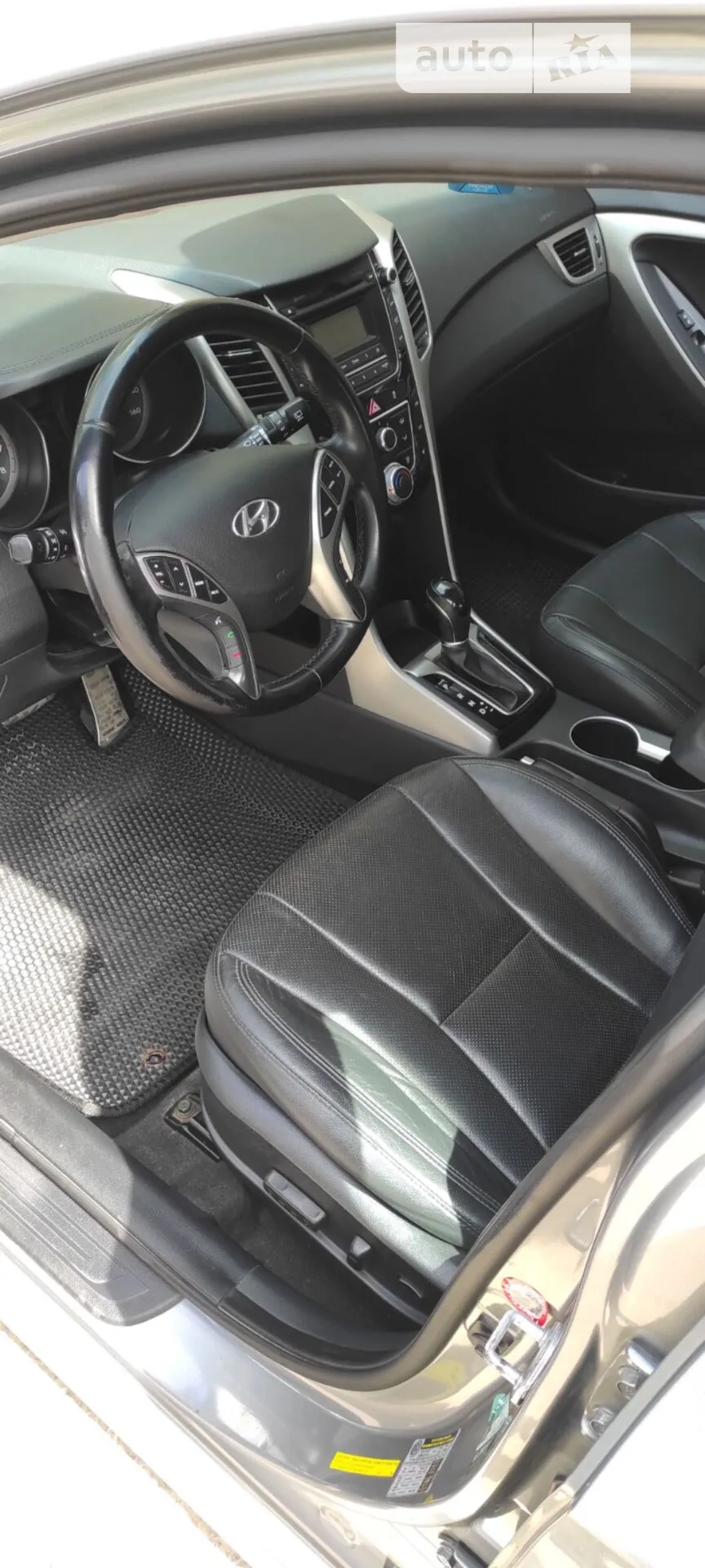 2014 Hyundai Elantra - мініатюра 13
