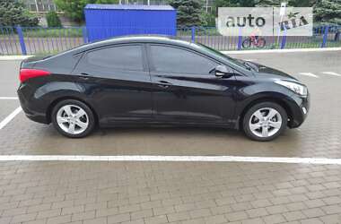 Седан Hyundai Elantra 2013 в Прилуках