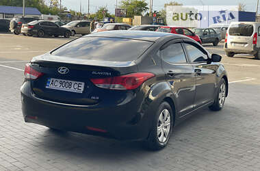 Седан Hyundai Elantra 2013 в Николаеве