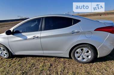 Седан Hyundai Elantra 2011 в Кропивницком