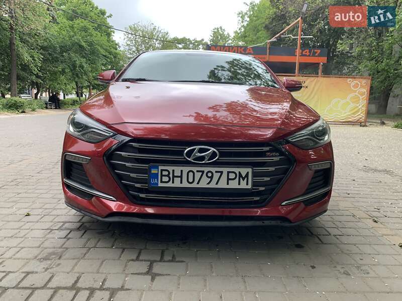 Hyundai Elantra 2017
