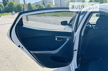 Седан Hyundai Elantra 2012 в Кропивницькому