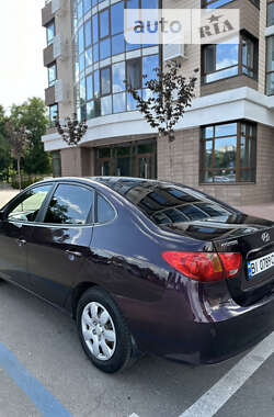 Седан Hyundai Elantra 2008 в Кременчуге