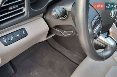 Седан Hyundai Elantra 2018 в 