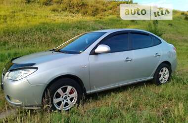 Седан Hyundai Elantra 2008 в Киеве