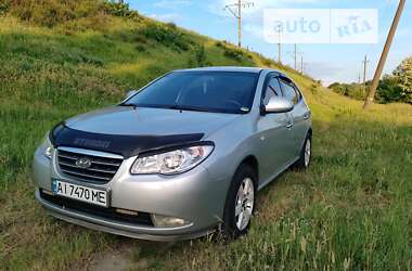 Седан Hyundai Elantra 2008 в Киеве