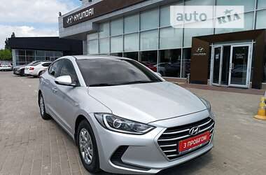 Седан Hyundai Elantra 2017 в Полтаві