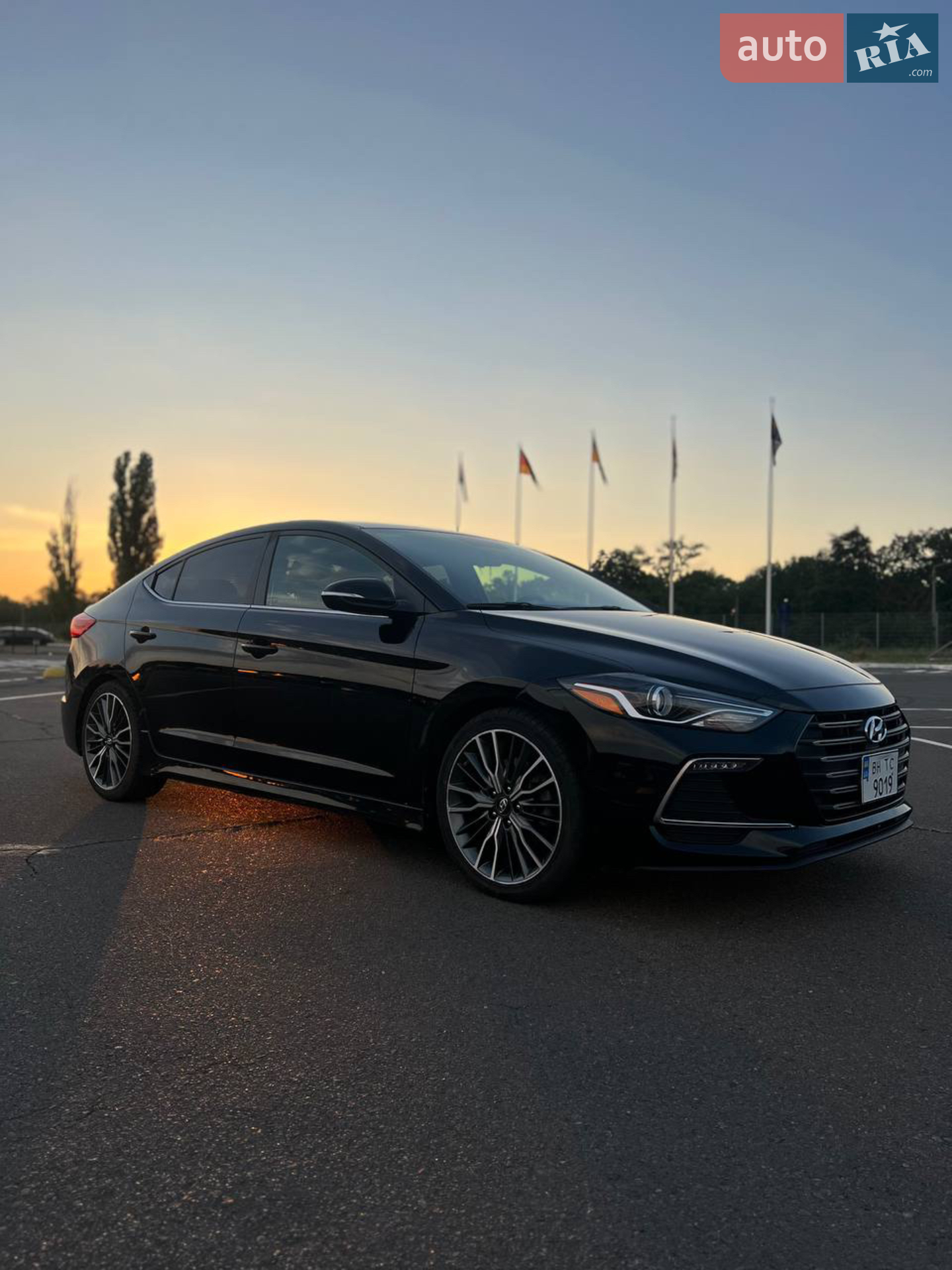 2017 Hyundai Elantra - мініатюра 7