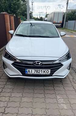 Седан Hyundai Elantra 2020 в Вишгороді