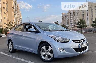 Седан Hyundai Elantra 2012 в Миколаєві