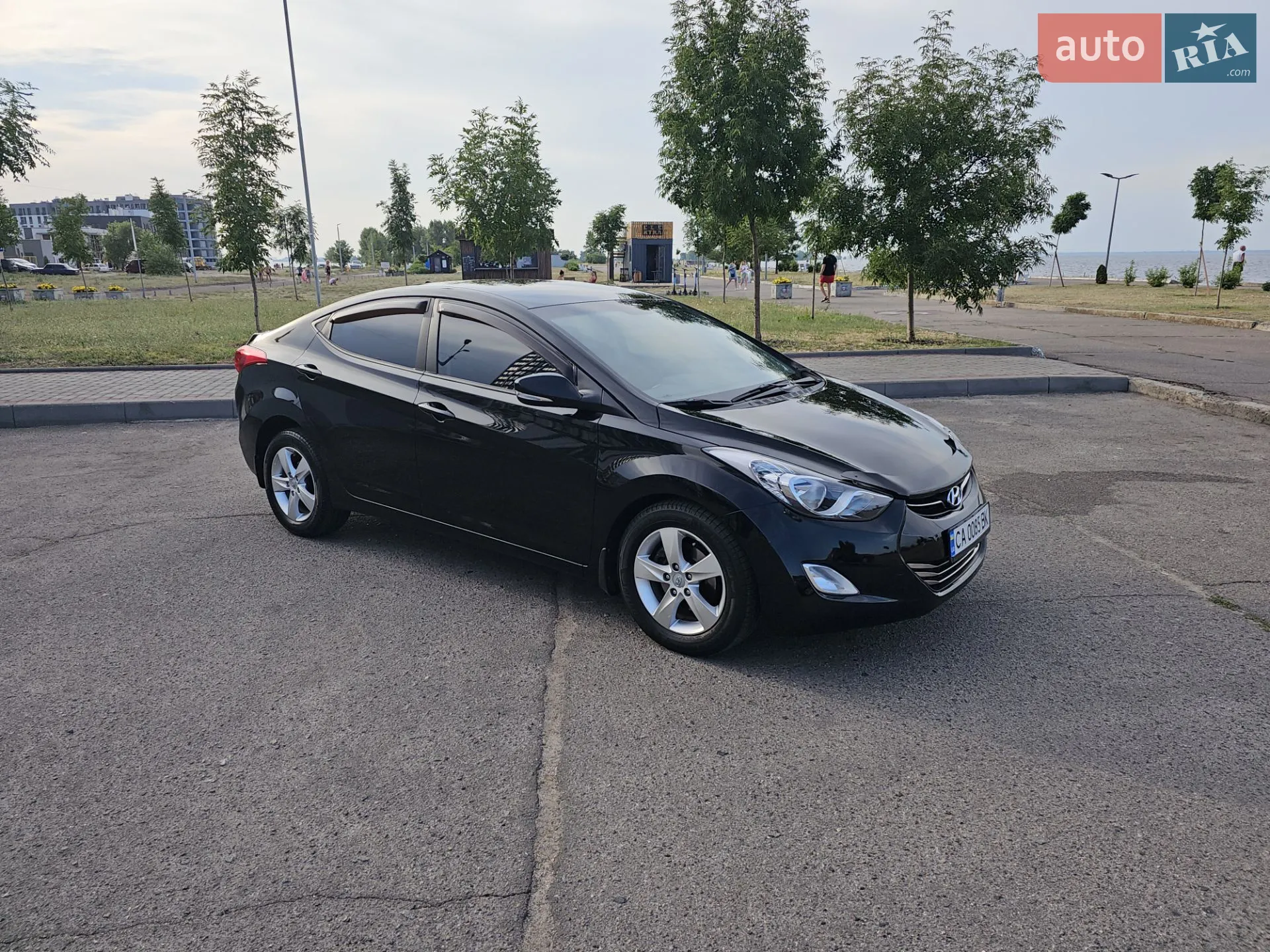 2012 Hyundai Elantra - мініатюра 3