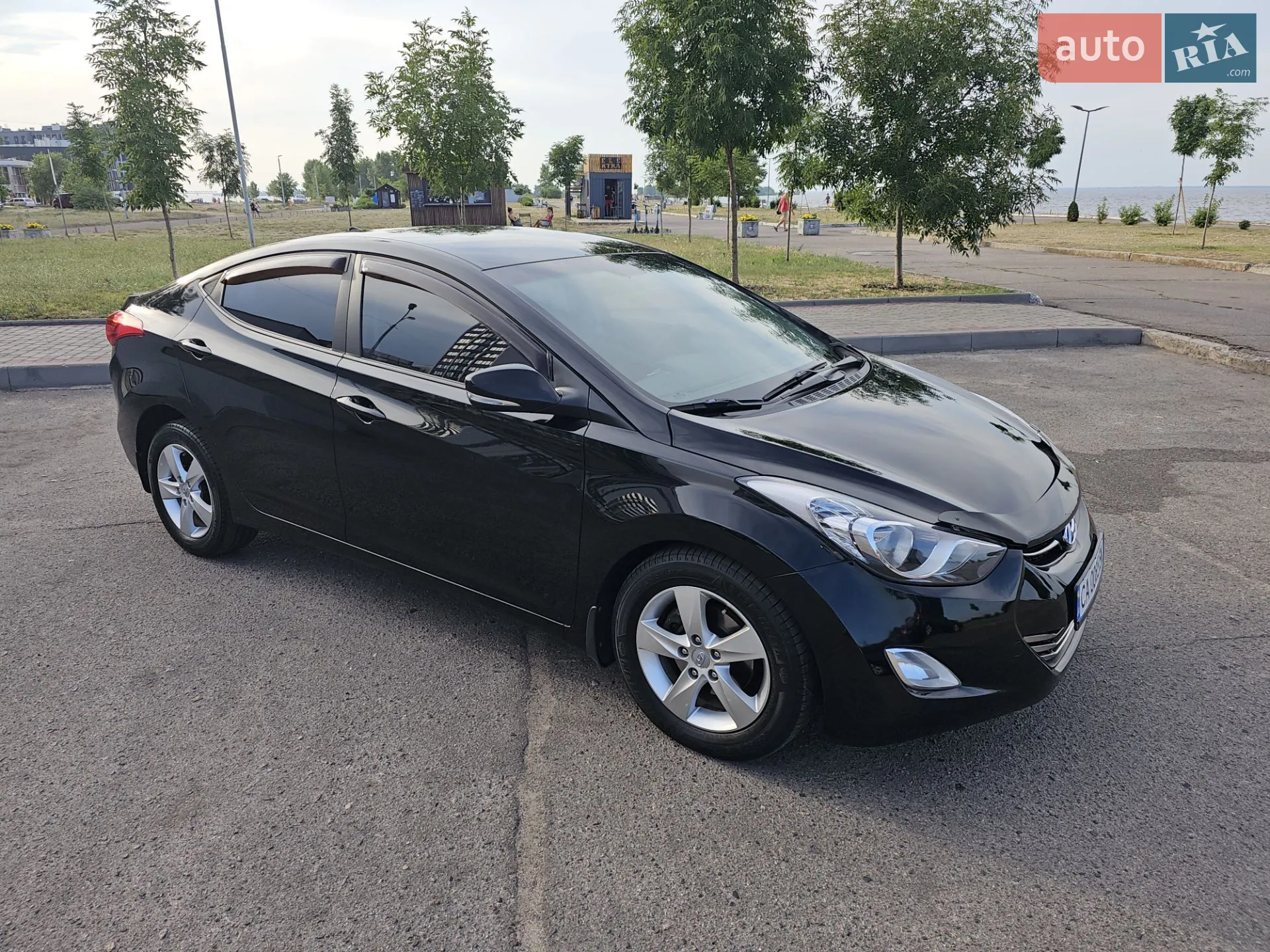 2012 Hyundai Elantra - мініатюра 14