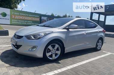 Седан Hyundai Elantra 2013 в Києві