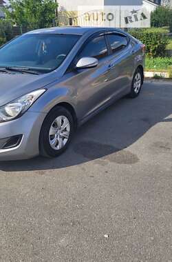 Седан Hyundai Elantra 2013 в Києві