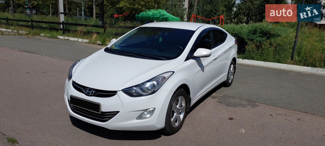 2013 Hyundai Elantra - мініатюра 27