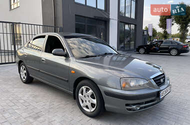 Седан Hyundai Elantra 2010 в Виннице