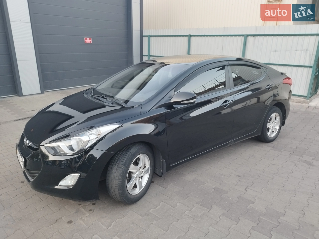 2012 Hyundai Elantra - мініатюра 31