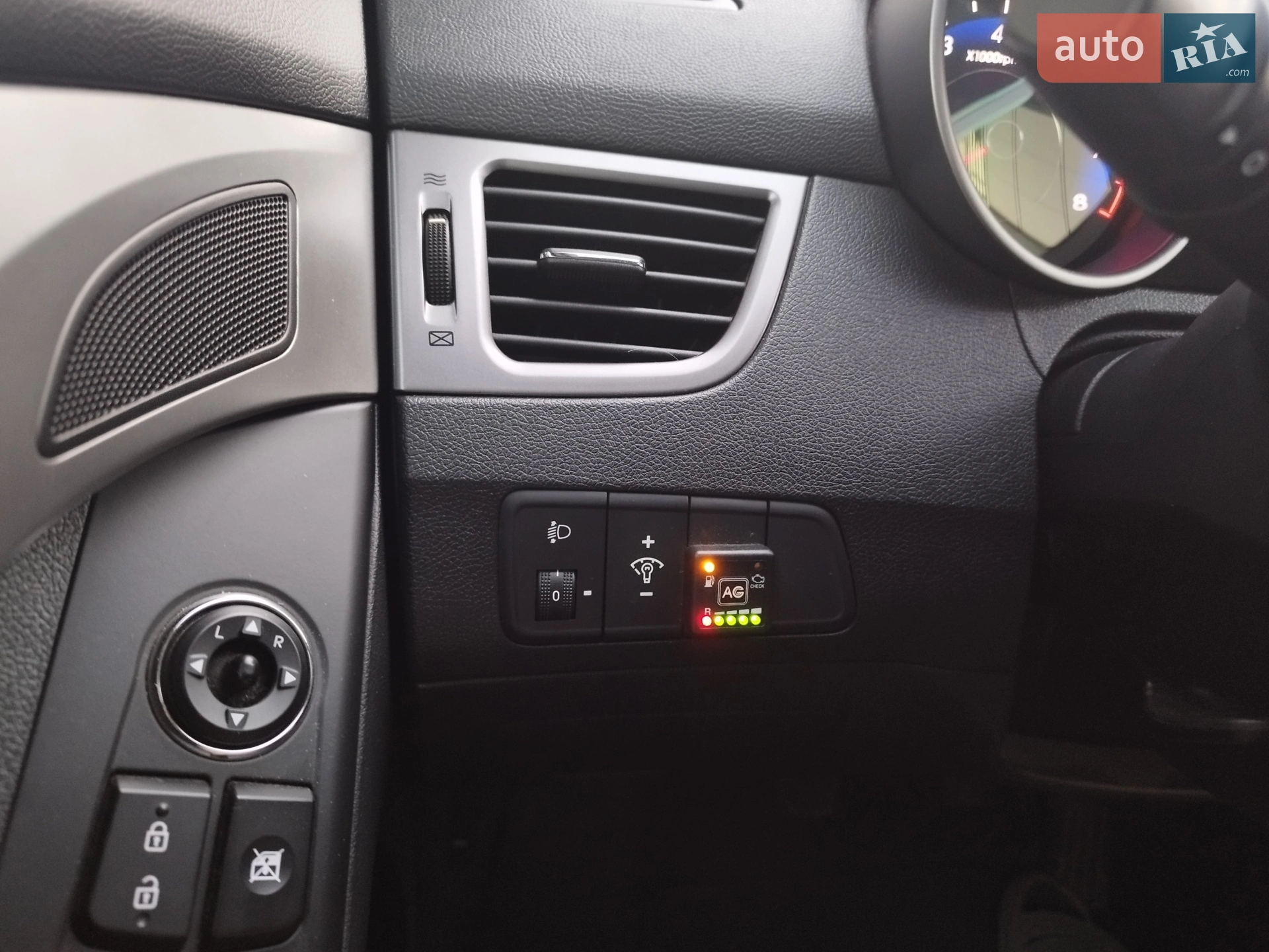 2012 Hyundai Elantra - мініатюра 2