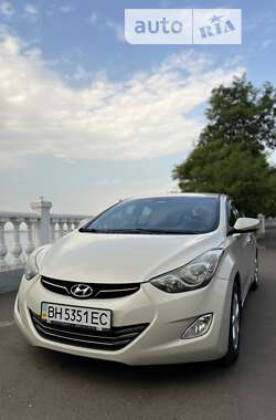 Седан Hyundai Elantra 2012 в Одесі