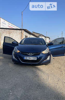 Седан Hyundai Elantra 2015 в Черновцах