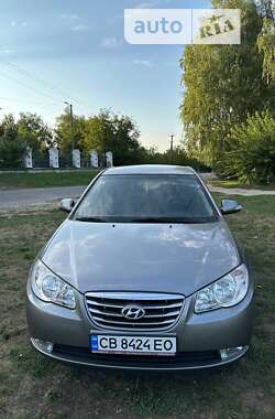 Седан Hyundai Elantra 2011 в Прилуках