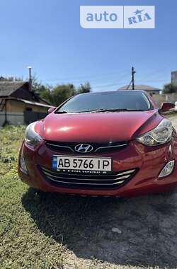 Седан Hyundai Elantra 2012 в Виннице