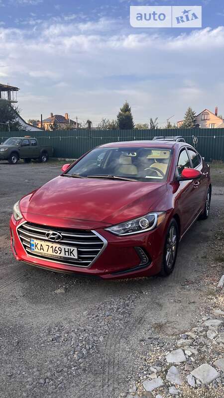 Hyundai Elantra 2016