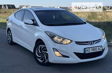 Седан Hyundai Elantra 2014 в Дніпрі