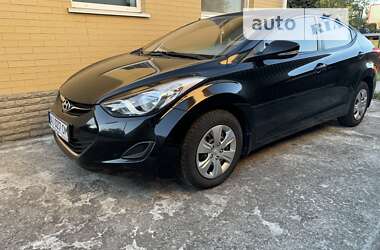 Седан Hyundai Elantra 2011 в Києві