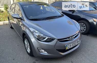 Седан Hyundai Elantra 2012 в Черкассах