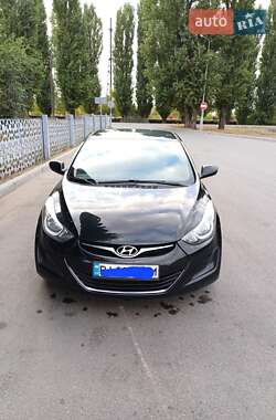 Седан Hyundai Elantra 2015 в Кременчуге
