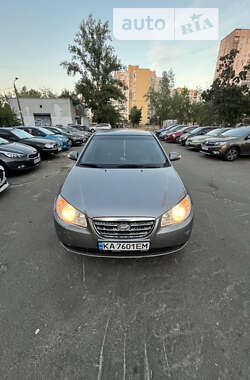 Седан Hyundai Elantra 2011 в Києві