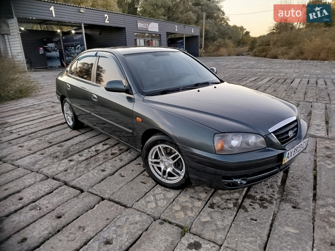 2010 Hyundai Elantra - мініатюра 31