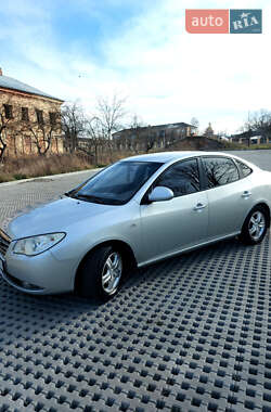 Седан Hyundai Elantra 2007 в 