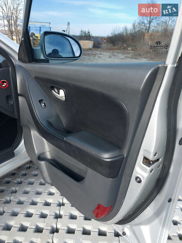 Седан Hyundai Elantra 2007 в Тульчине