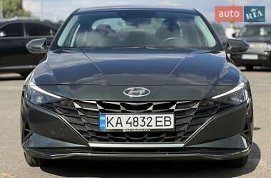 Седан Hyundai Elantra 2021 в Києві