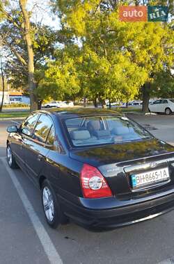 Седан Hyundai Elantra 2010 в 